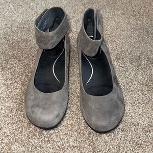 Dansko Lulu Mary Jane Black Nubuck Leather Wedge Comfort Shoe 39